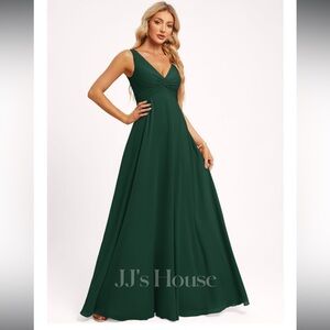 JJs House Hunter Green Maxi Dress